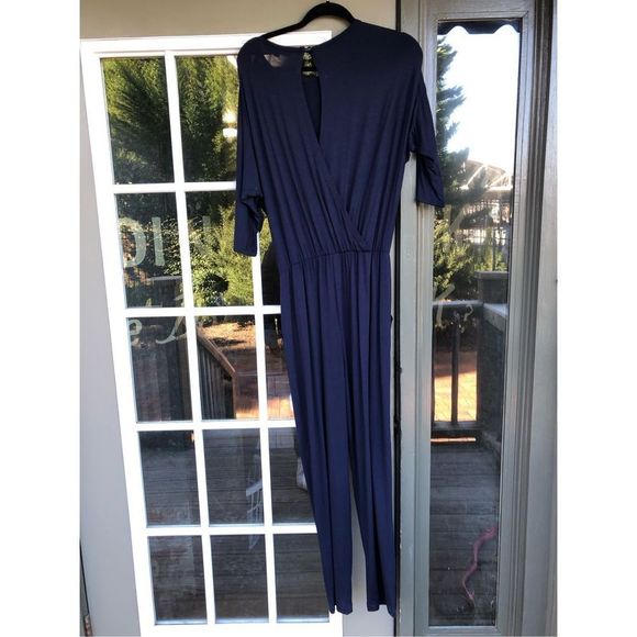 Trina Turk Bromeliad Jumpsuit Romper Key-hole Back Navy Blue, Size XS, MSRP $238 - Picture 2 of 10